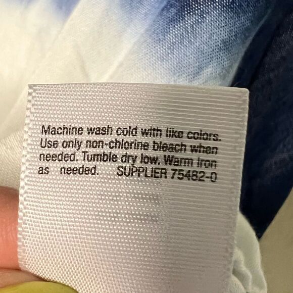 A.n.a. hi-lo sleeveless top. Blue & white EUC XS - Picture 2 of 6